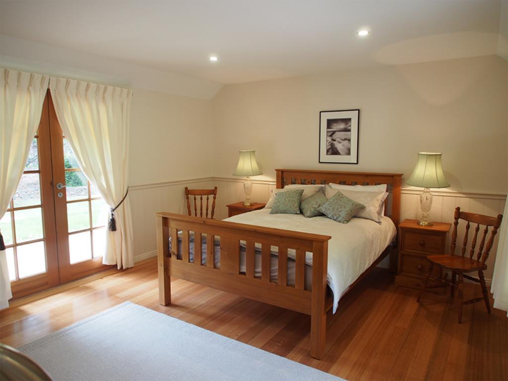 Tahara Cottage Deloraine Kamer foto
